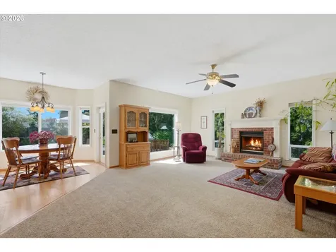 675 NE 21st Avenue Canby OR 97013