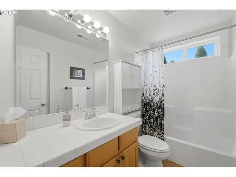 675 NE 21st Avenue Canby OR 97013