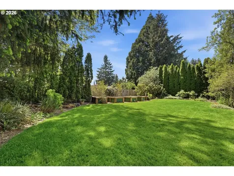 675 NE 21st Avenue Canby OR 97013