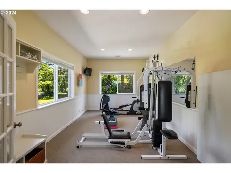 19100 NE Finnigan Hill Road Newberg OR 97132