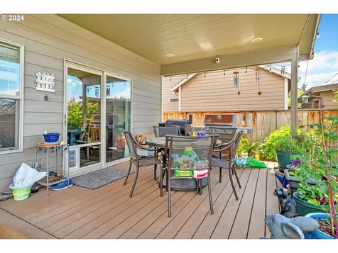 1130 S 40th Court Springfield OR 97478