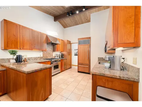 5930 Sw Ralston Drive Portland OR 97239