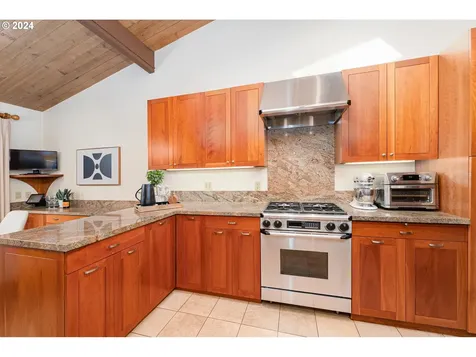 5930 Sw Ralston Drive Portland OR 97239