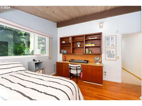 5930 Sw Ralston Drive Portland OR 97239
