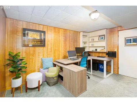 5930 Sw Ralston Drive Portland OR 97239