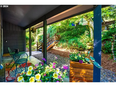 5930 Sw Ralston Drive Portland OR 97239
