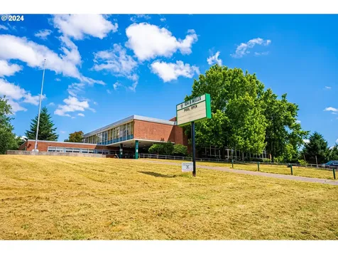 5930 Sw Ralston Drive Portland OR 97239