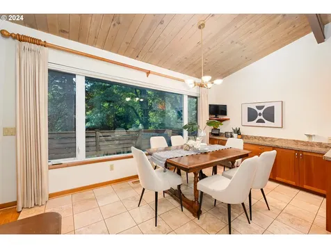 5930 Sw Ralston Drive Portland OR 97239
