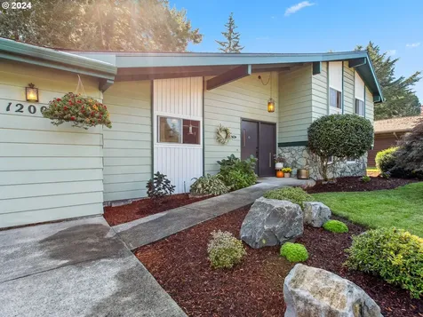 12005 Se Mcgillivray Boulevard Vancouver WA 98683