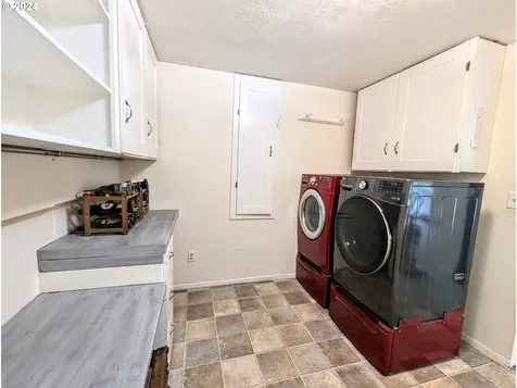 484 Hawthorne Drive La Grande OR 97850