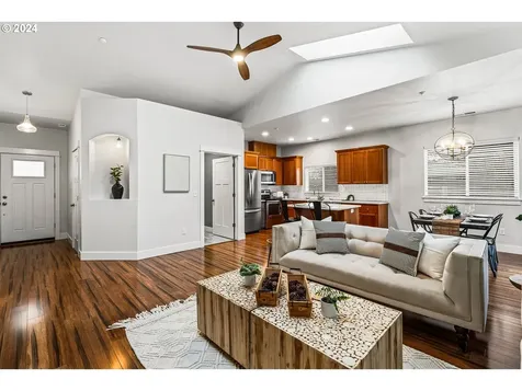 2421 Benson Lane Eugene OR 97408
