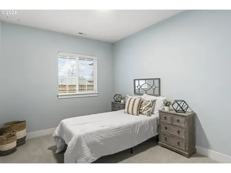 2421 Benson Lane Eugene OR 97408