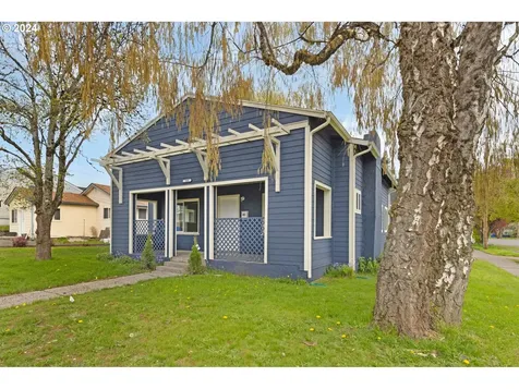900 N 7th Avenue Kelso WA 98626