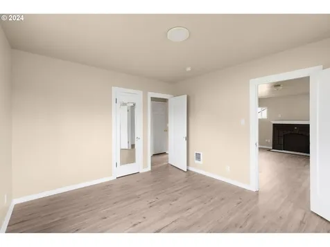 900 N 7th Avenue Kelso WA 98626