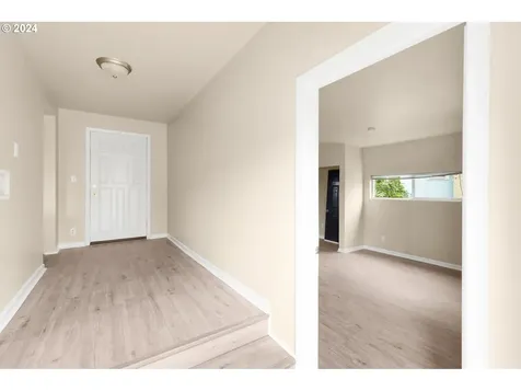 900 N 7th Avenue Kelso WA 98626