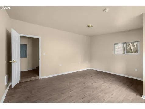 900 N 7th Avenue Kelso WA 98626