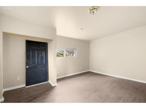 900 N 7th Avenue Kelso WA 98626