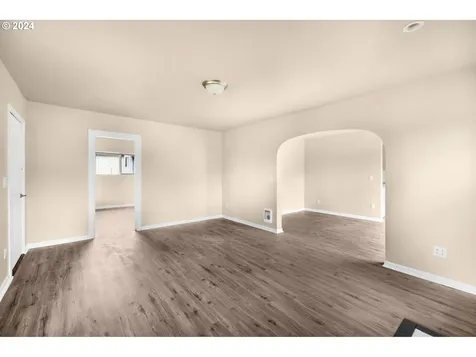 900 N 7th Avenue Kelso WA 98626
