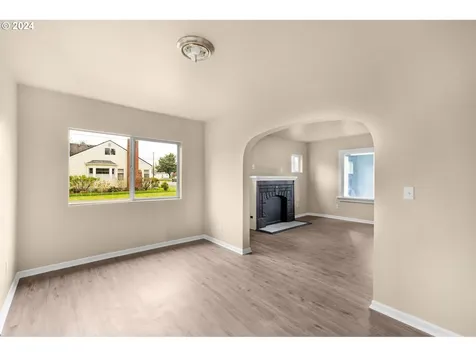 900 N 7th Avenue Kelso WA 98626
