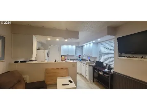 1018 SE Grace Avenue Battle Ground WA 98604