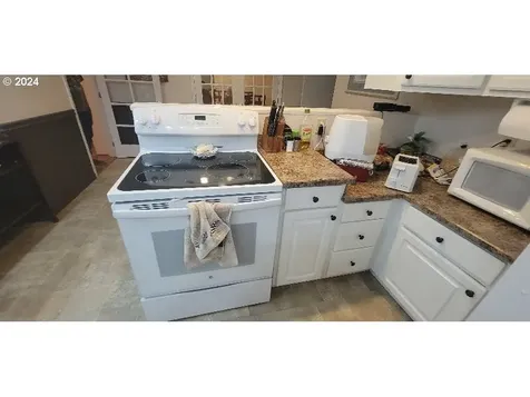 1018 SE Grace Avenue Battle Ground WA 98604