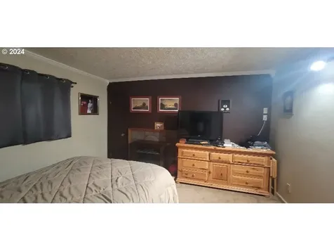 1018 SE Grace Avenue Battle Ground WA 98604