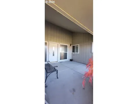 1018 SE Grace Avenue Battle Ground WA 98604