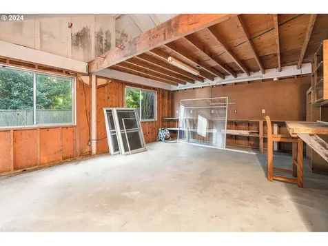 10014 Ne Mason Street Portland OR 97220