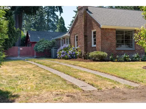 10014 Ne Mason Street Portland OR 97220