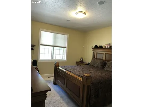 1641 5th Street Hood River OR 97031