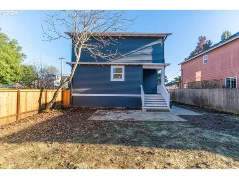 4075 N Commercial Avenue Portland OR 97227