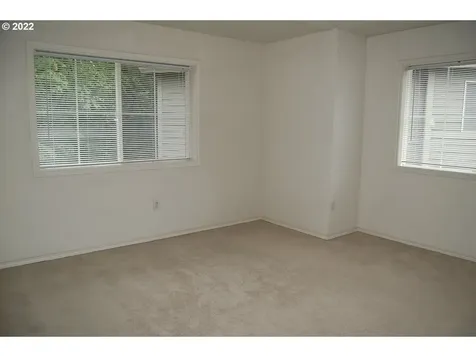 4922 SW 1st Avenue Portland OR 97239