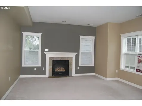 4922 SW 1st Avenue Portland OR 97239
