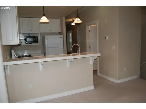 4922 SW 1st Avenue Portland OR 97239