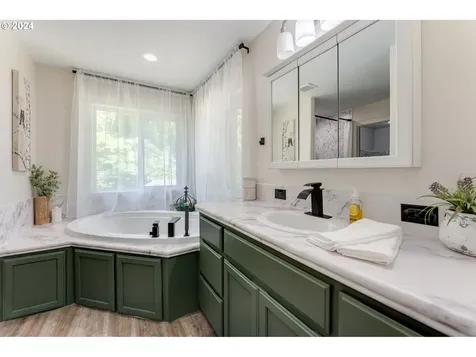 974 Niemi Road Woodland WA 98674