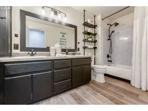 974 Niemi Road Woodland WA 98674