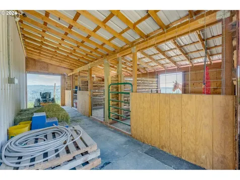 974 Niemi Road Woodland WA 98674