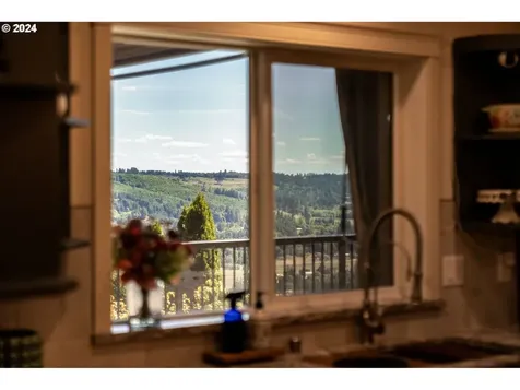 974 Niemi Road Woodland WA 98674