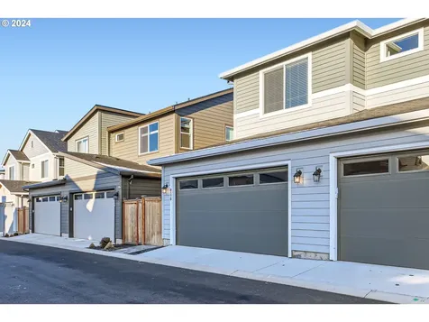 8170 SE Leafhopper Street Hillsboro OR 97123