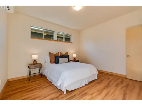 905 Zanna Lane Hood River OR 97031