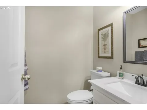 2511 Nw 116th Street Vancouver WA 98685