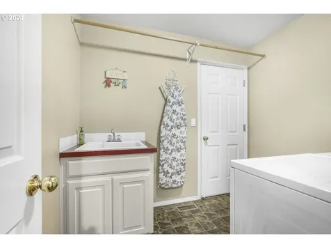 2511 Nw 116th Street Vancouver WA 98685