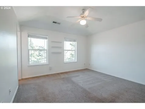 817 Griffin Drive Monmouth OR 97361