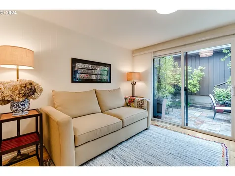 145 Westbrook Way Eugene OR 97405