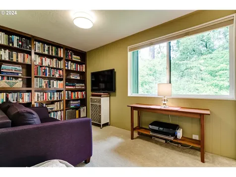 145 Westbrook Way Eugene OR 97405