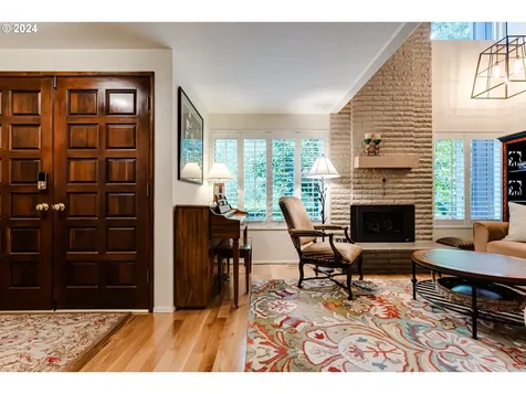 145 Westbrook Way Eugene OR 97405