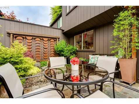 145 Westbrook Way Eugene OR 97405