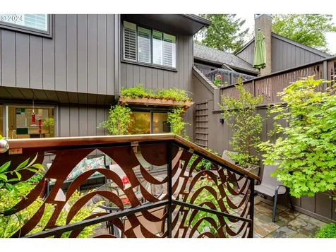 145 Westbrook Way Eugene OR 97405