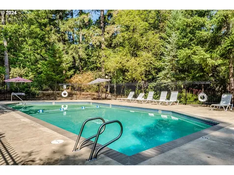 145 Westbrook Way Eugene OR 97405