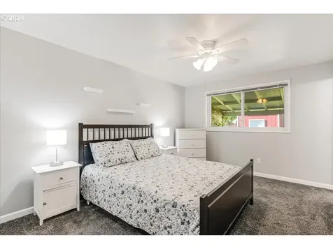15843 Ne Thompson Court Portland OR 97230